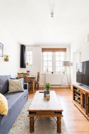 Cozy Apt in Central London
